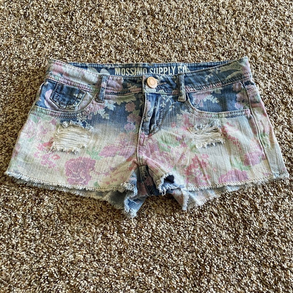 Mission jeans shorts fit 6